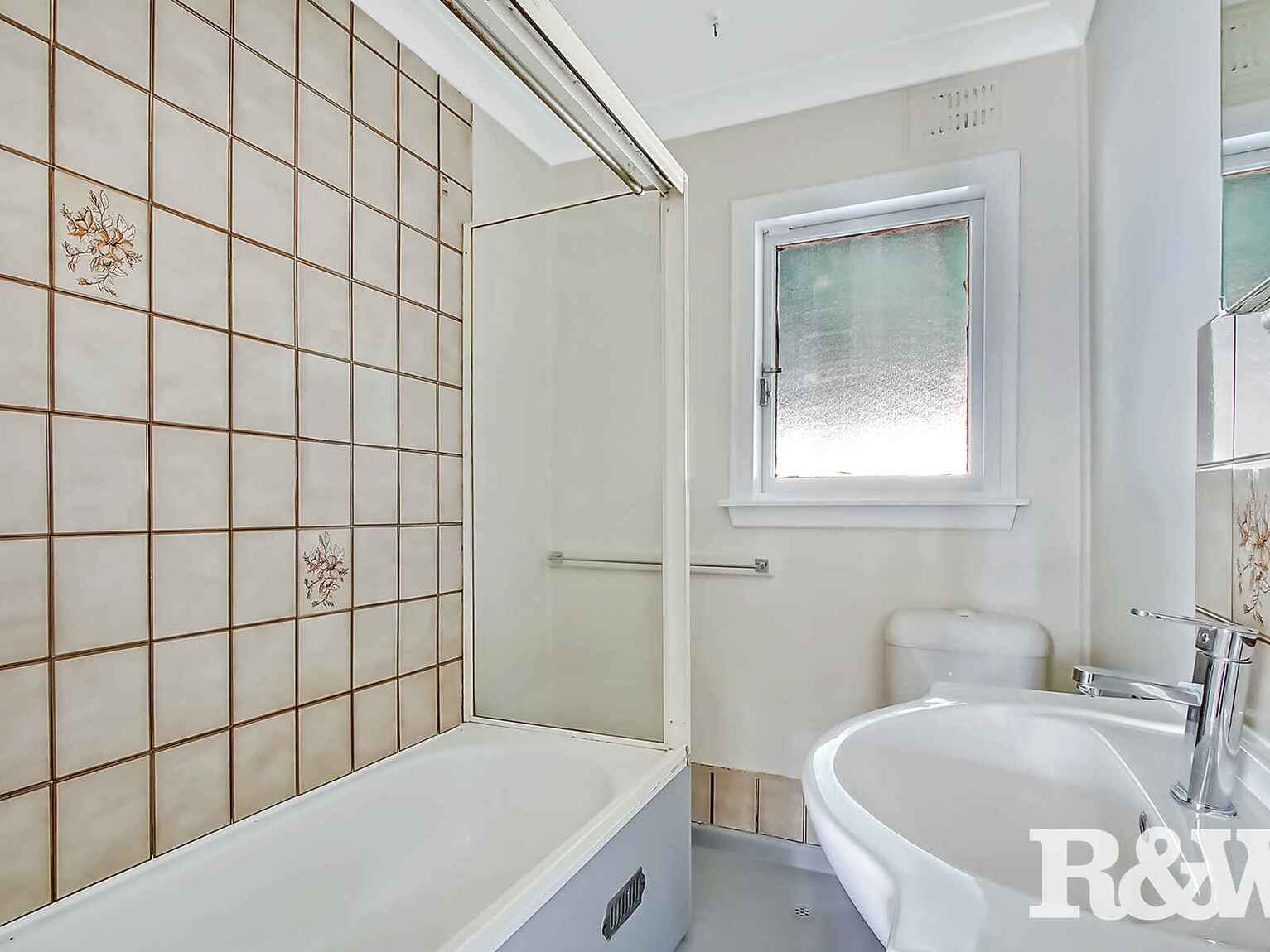 26 Melanesia Avenue Lethbridge Park