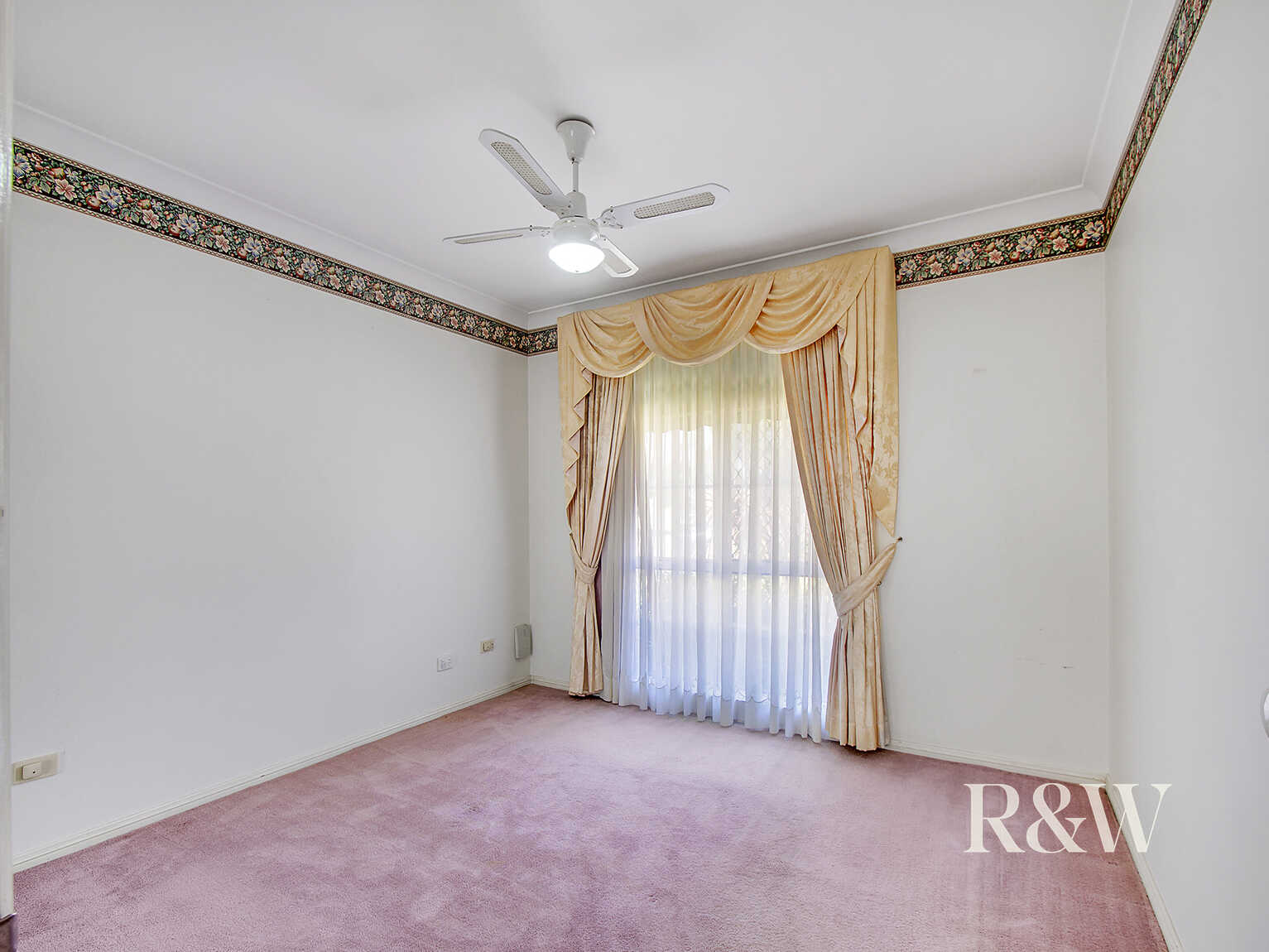 5 Shamrock Court St Clair 5 Shamrock Court St Clair