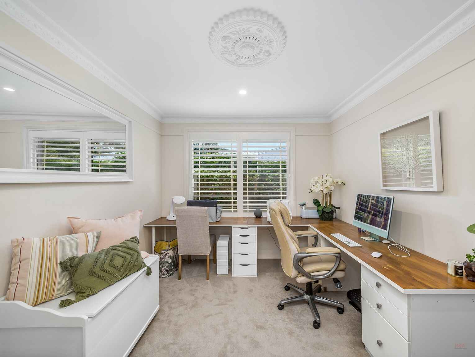 71 Middle Road Exeter