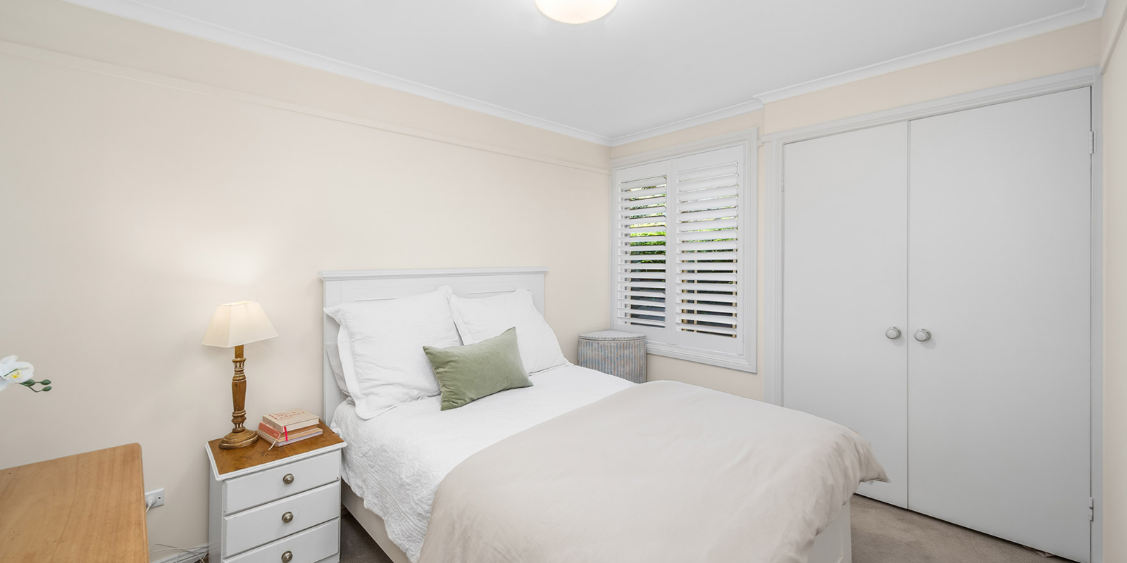 71 Middle Road Exeter