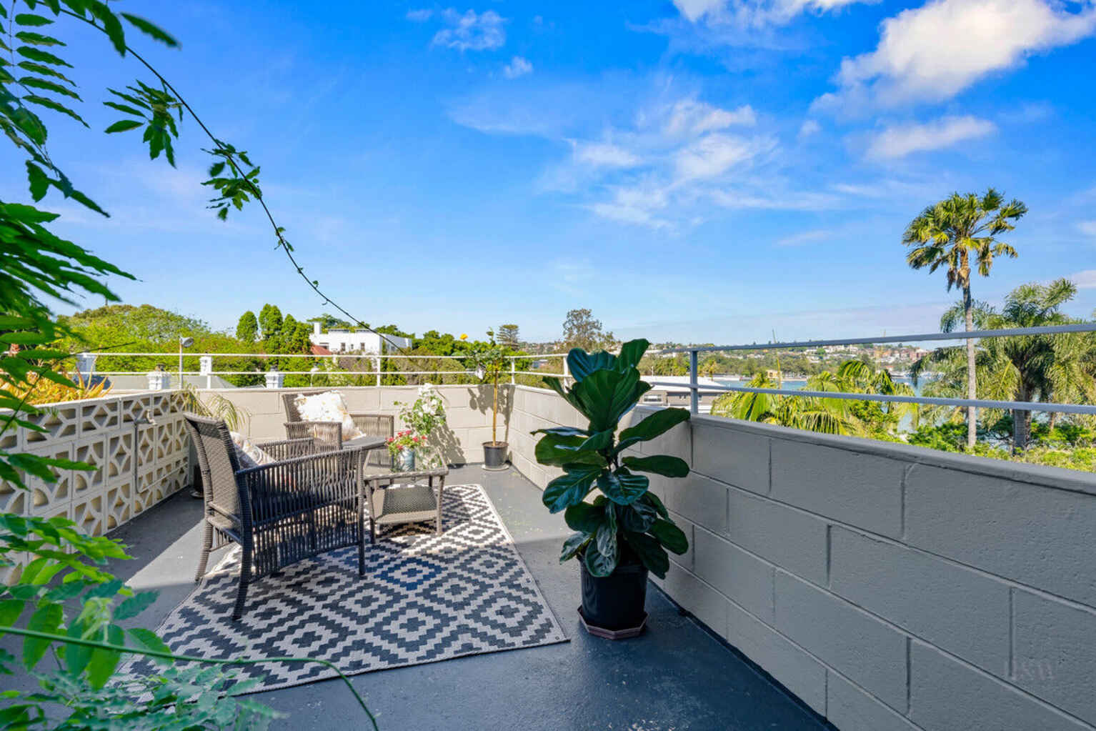 15/762 New  South Head Road Rose Bay