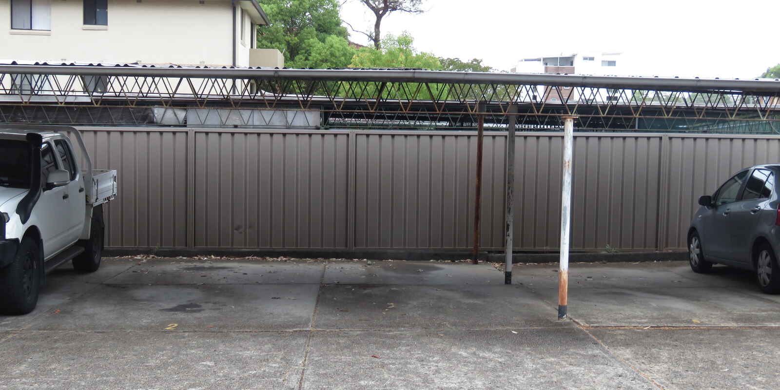 4/8 Calliope Street Guildford