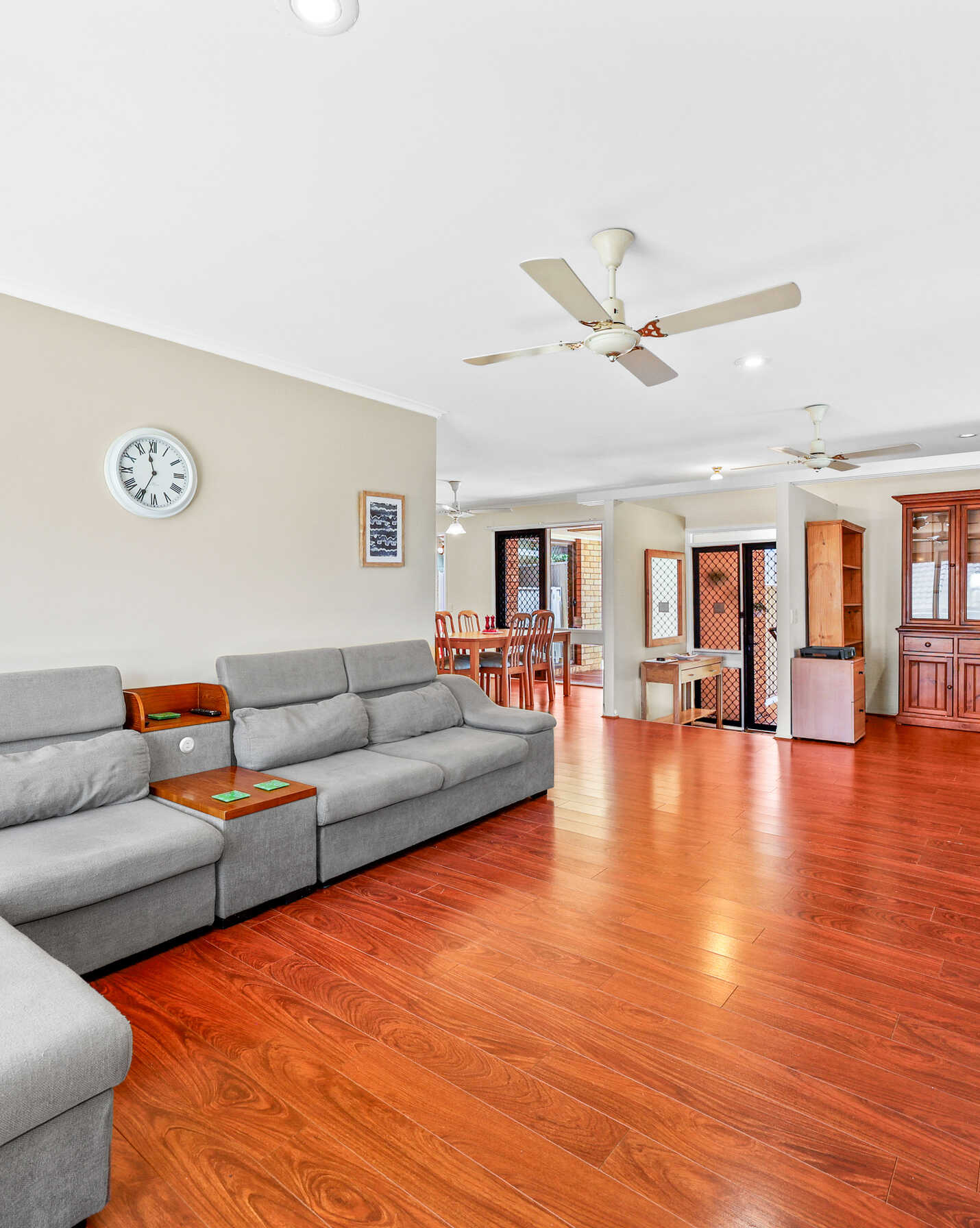 10 DICKENS ROAD Ambarvale, Ambarvale - Thumbnail 2