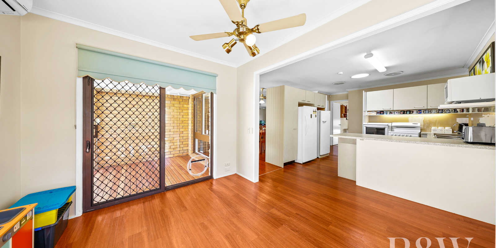10 DICKENS ROAD Ambarvale 10 DICKENS ROAD Ambarvale