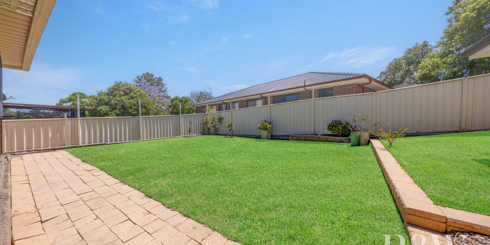 10 DICKENS ROAD Ambarvale 10 DICKENS ROAD Ambarvale