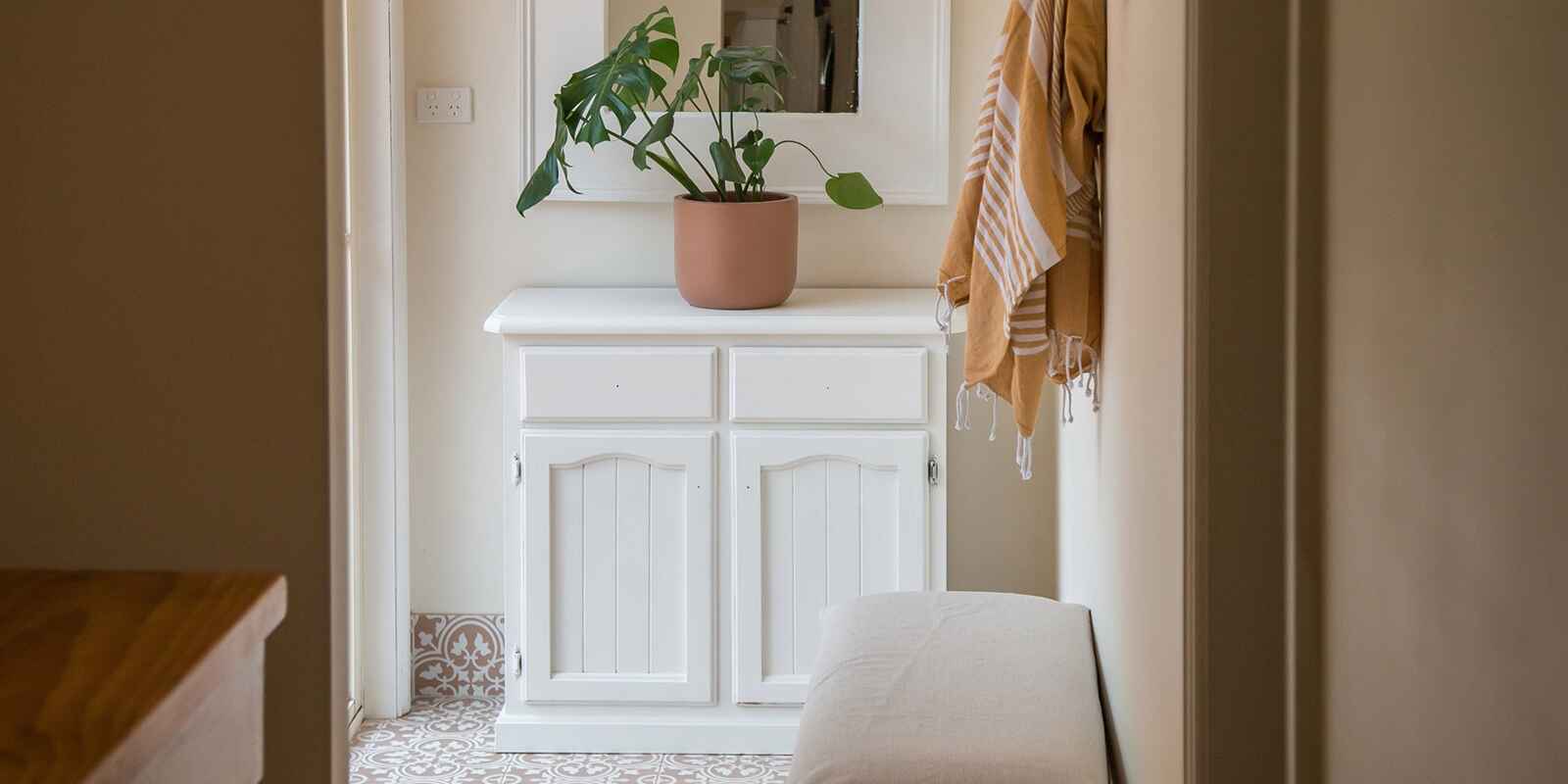 71 Middle Road Exeter