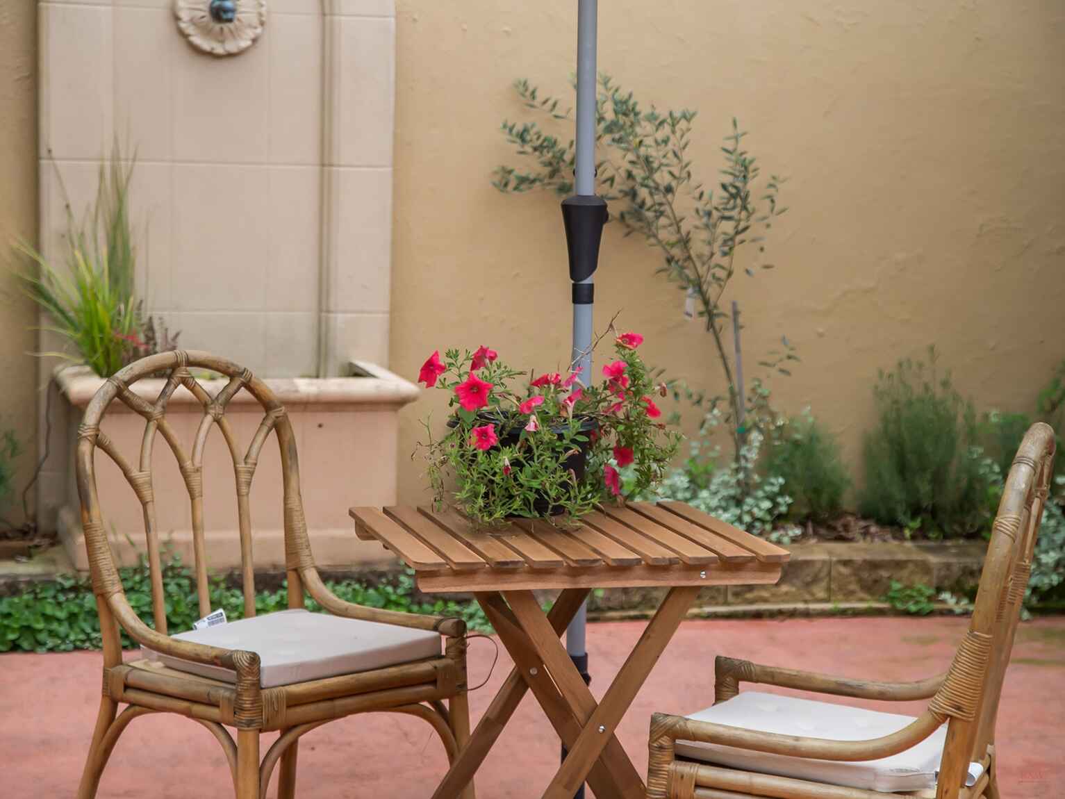 71 Middle Road Exeter