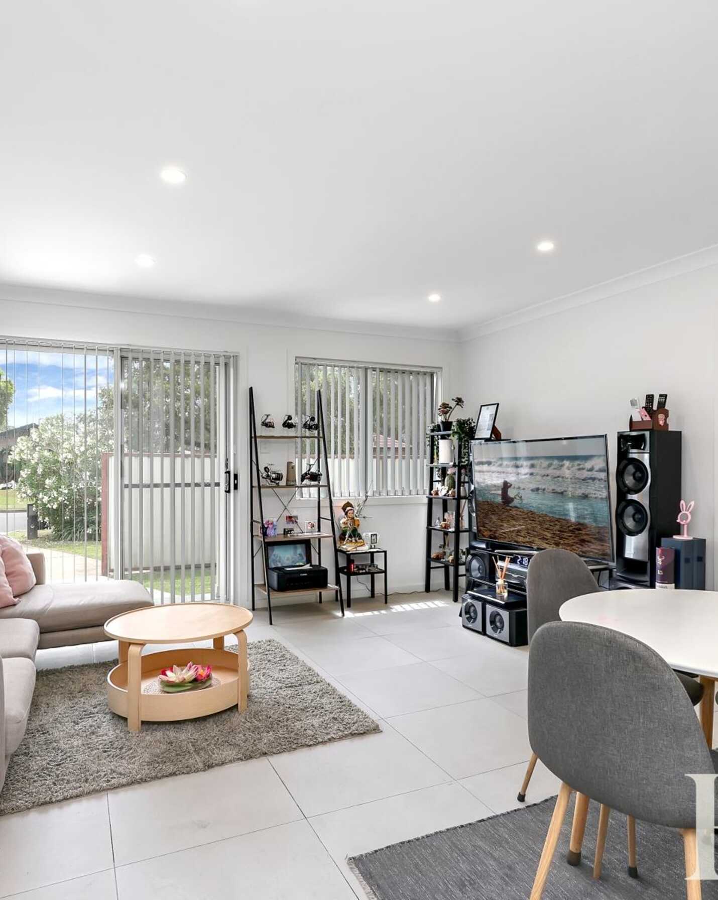 2 & 2A Francis Greenway Avenue St Clair, Clair - Thumbnail 5