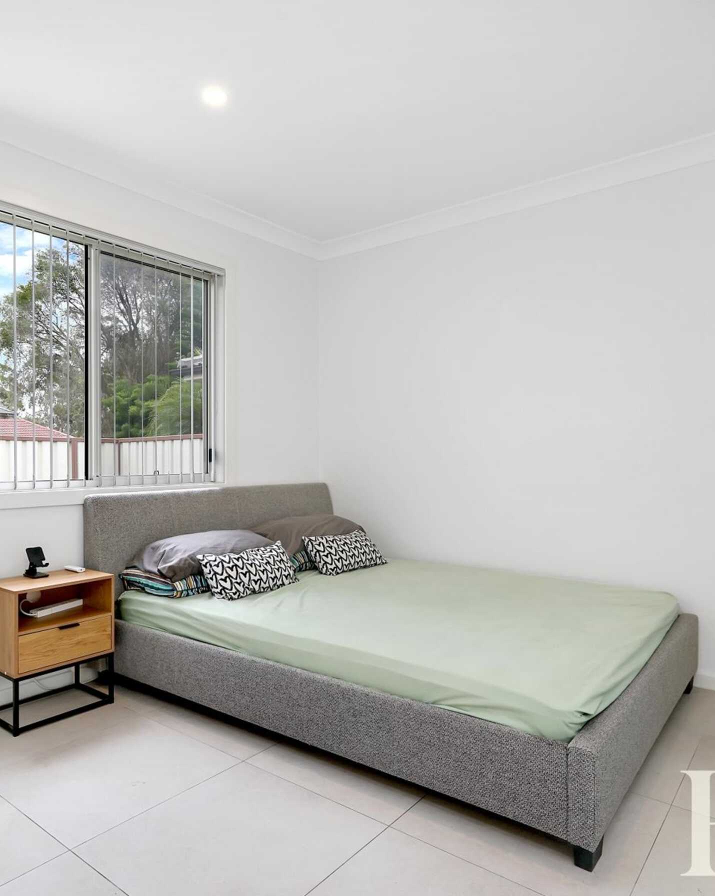 2 & 2A Francis Greenway Avenue St Clair, Clair - Thumbnail 8