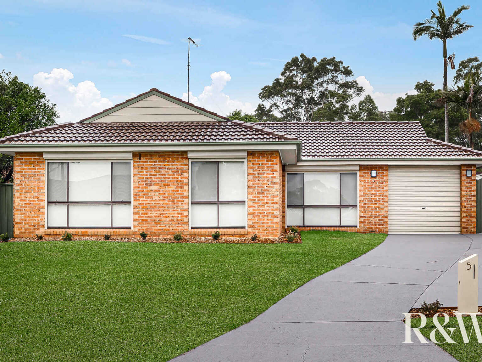 5 Cobbler Crescent Minchinbury