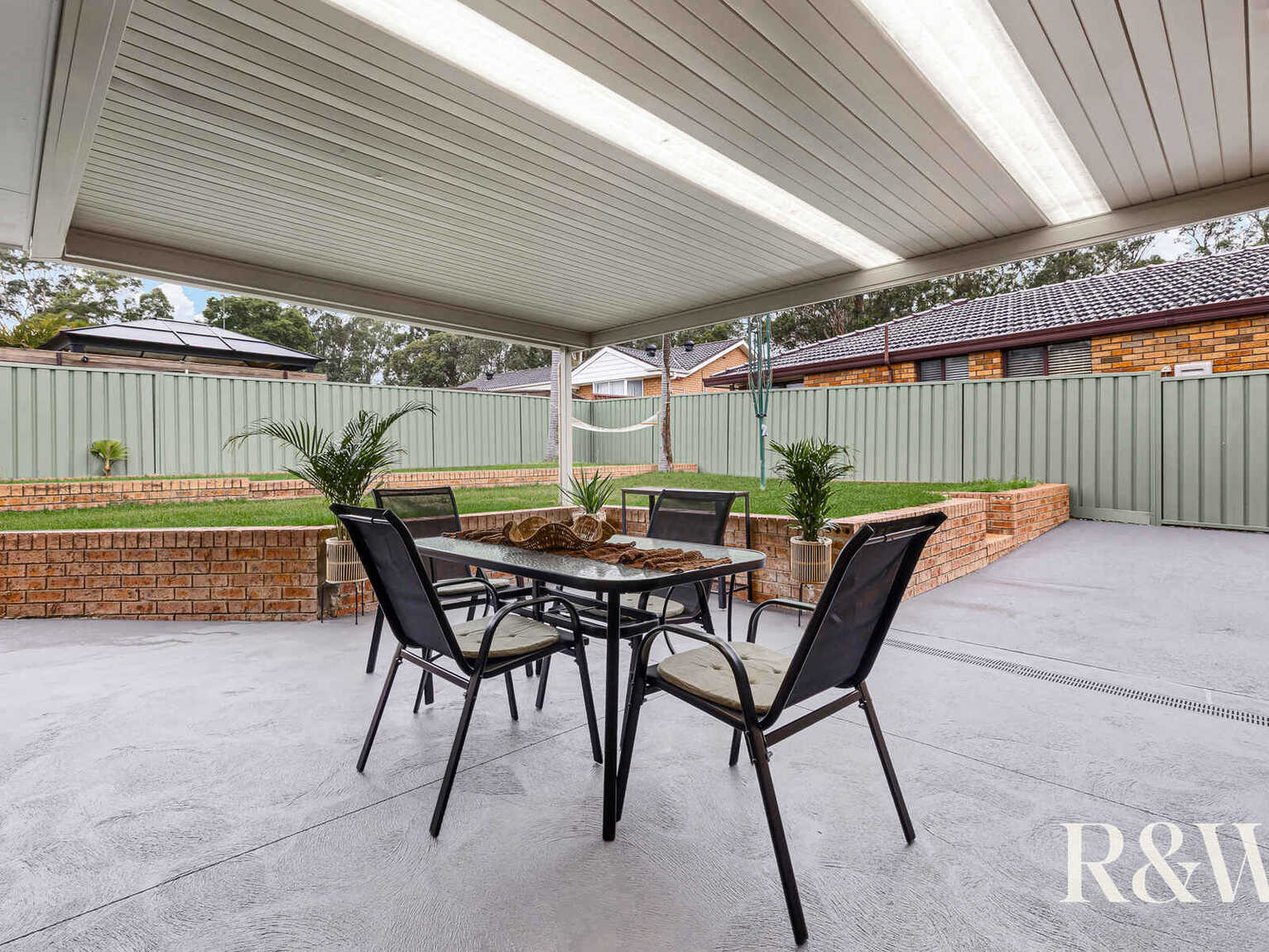 5 Cobbler Crescent Minchinbury