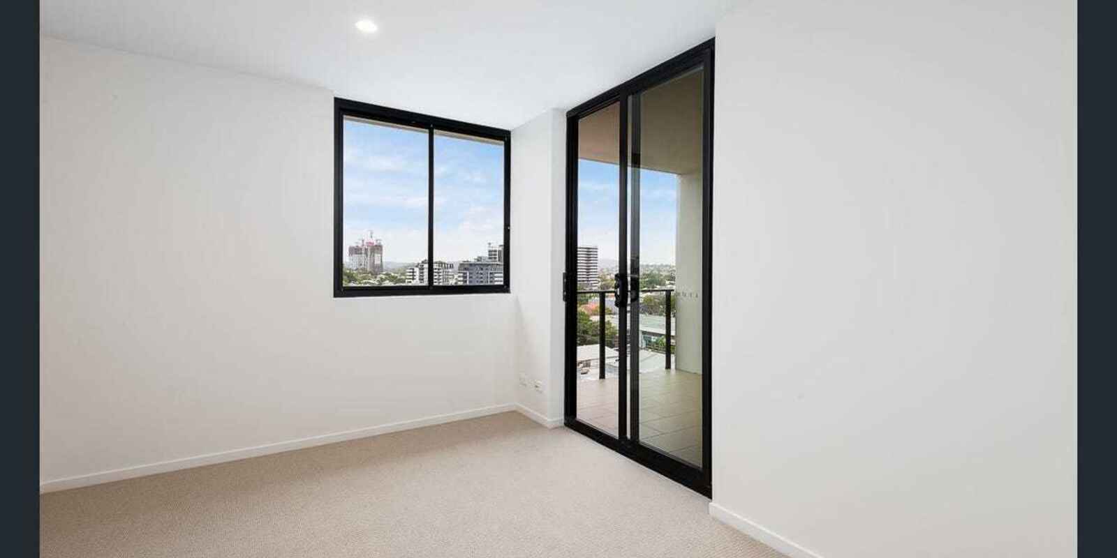 902/45 Wellington Road East Brisbane 902/45 Wellington Road East Brisbane