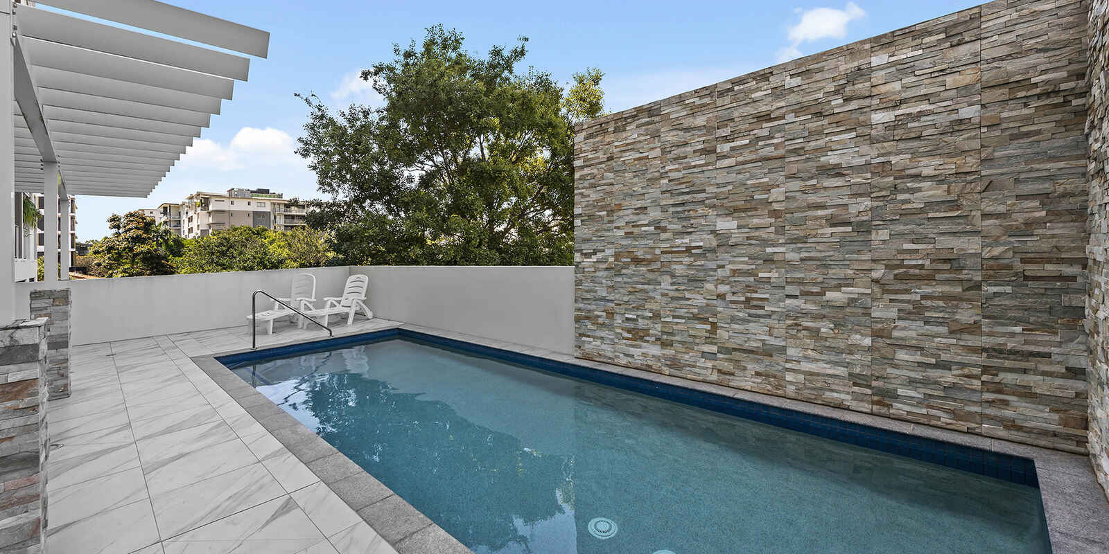 910/70-74 Carl Street Woolloongabba