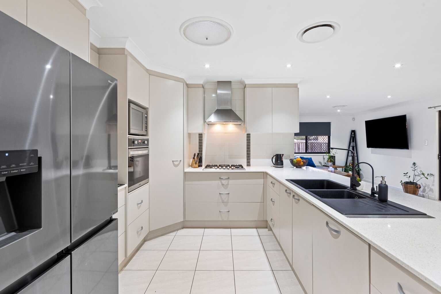 23 Acemia Drive Morayfield