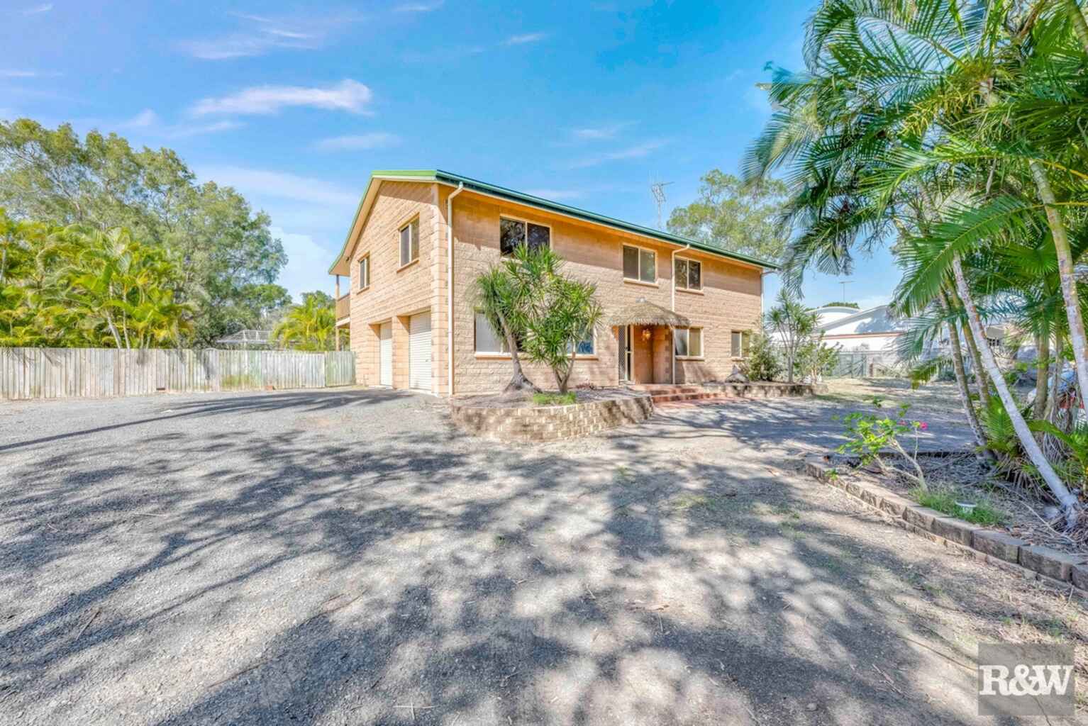 66 Sylvan Drive Moore Park Beach 66 Sylvan Drive Moore Park Beach