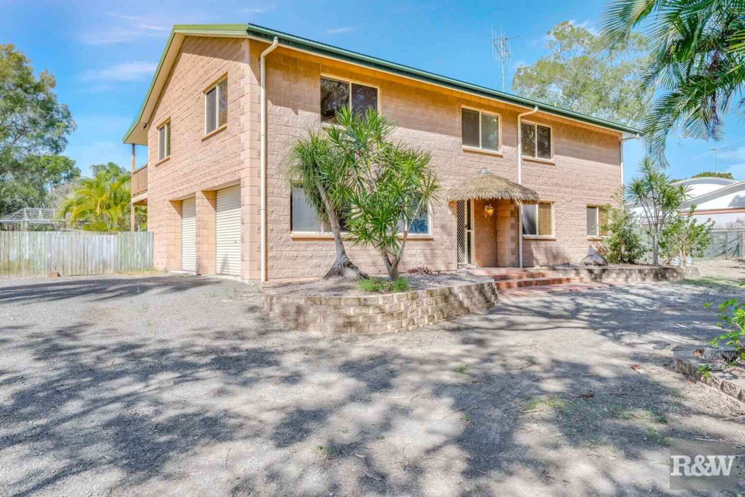 66 Sylvan Drive Moore Park Beach 66 Sylvan Drive Moore Park Beach