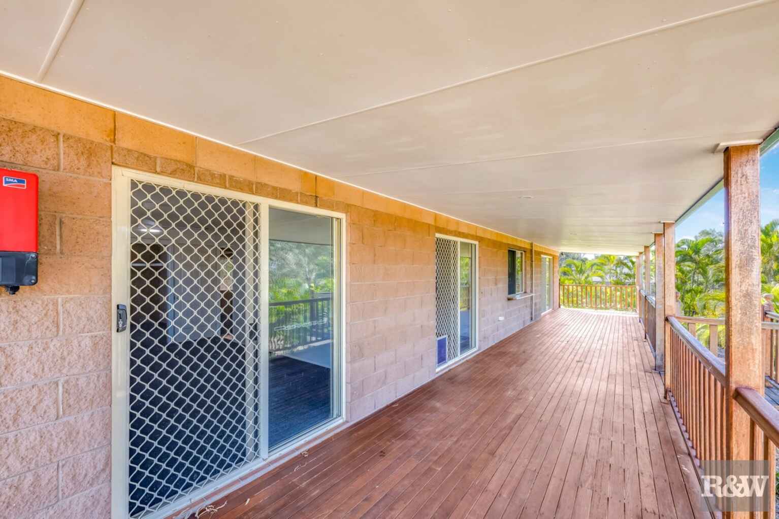 66 Sylvan Drive Moore Park Beach 66 Sylvan Drive Moore Park Beach