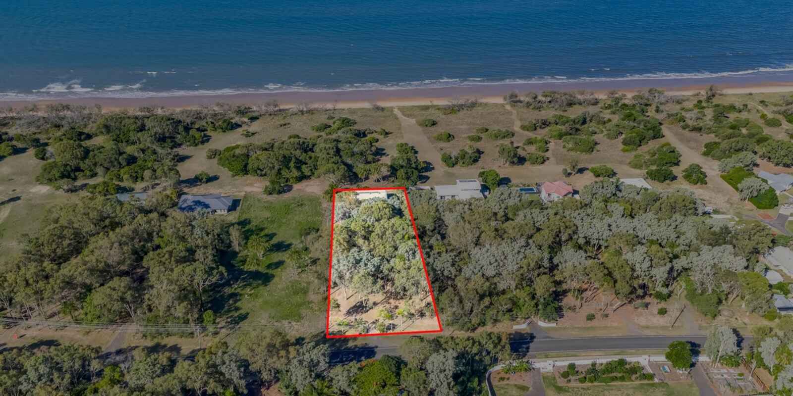 66 Sylvan Drive Moore Park Beach 66 Sylvan Drive Moore Park Beach