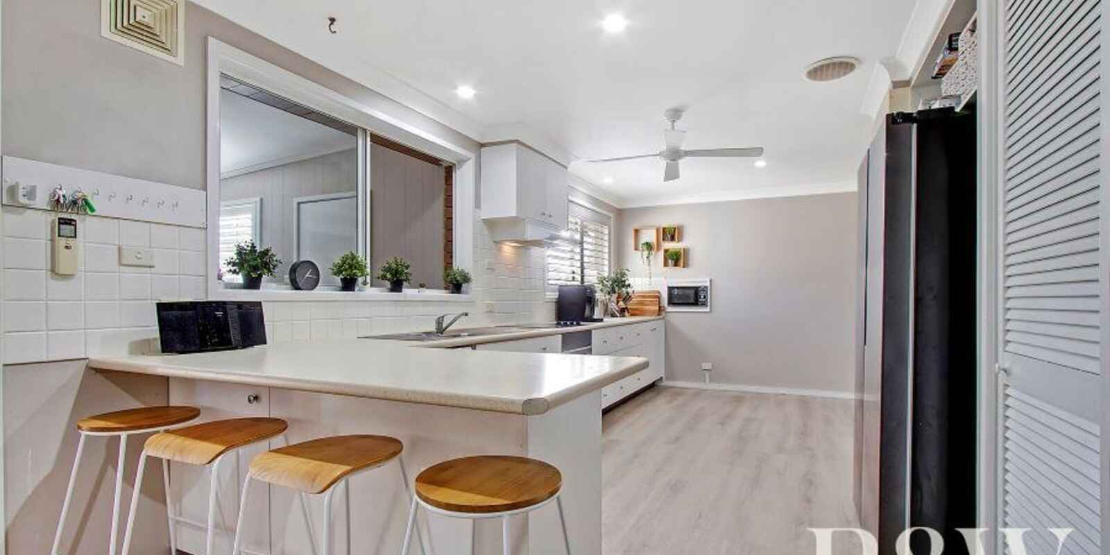 29 McCartney Crescent St Clair