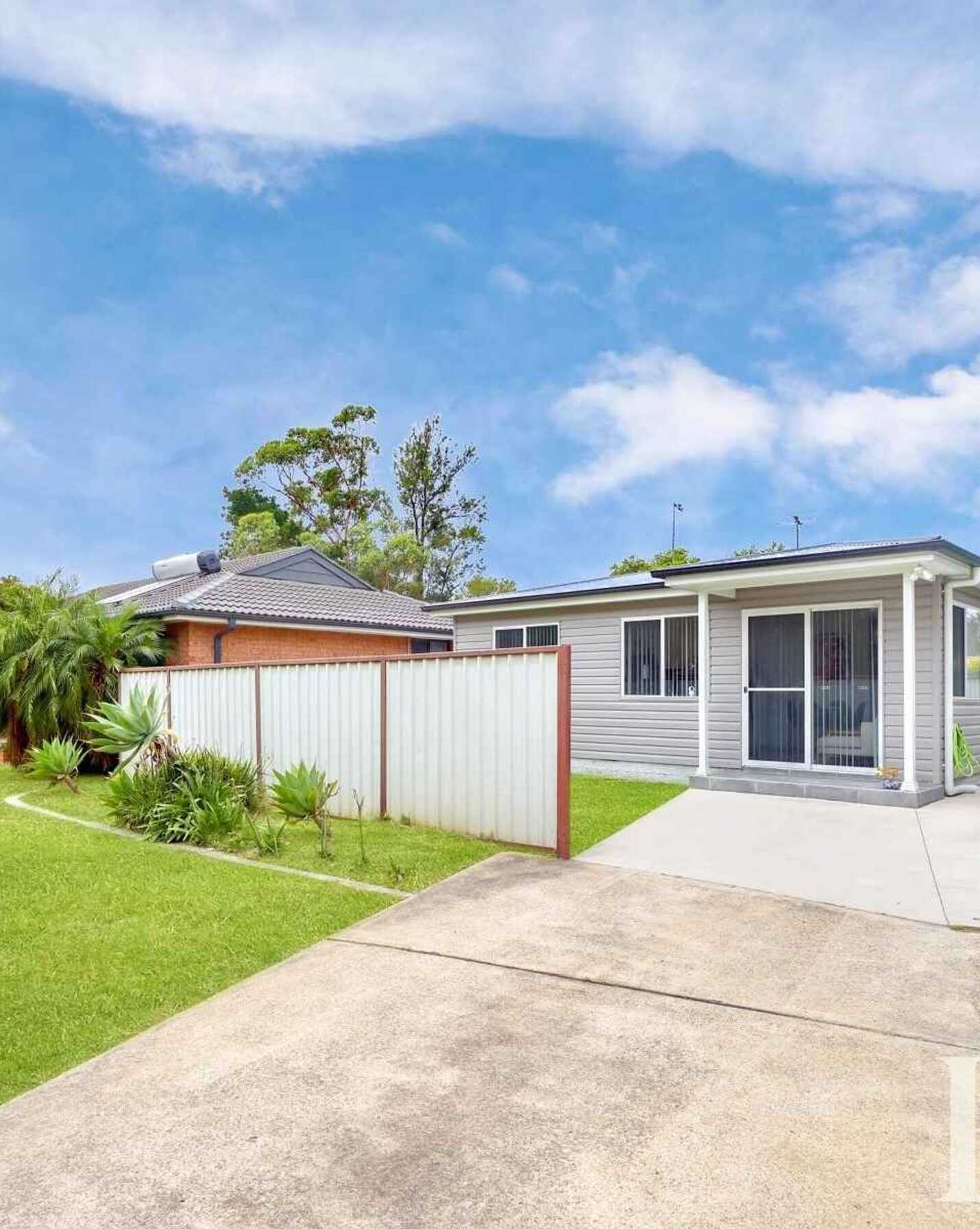 2 & 2A Francis Greenway Avenue St Clair, Clair - Thumbnail 2