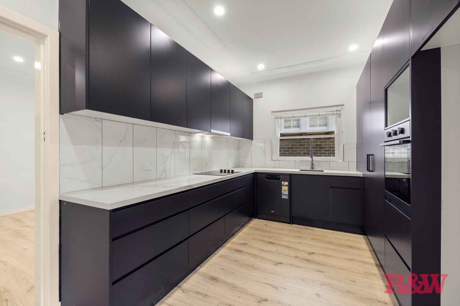 3/23 King Street Waverton