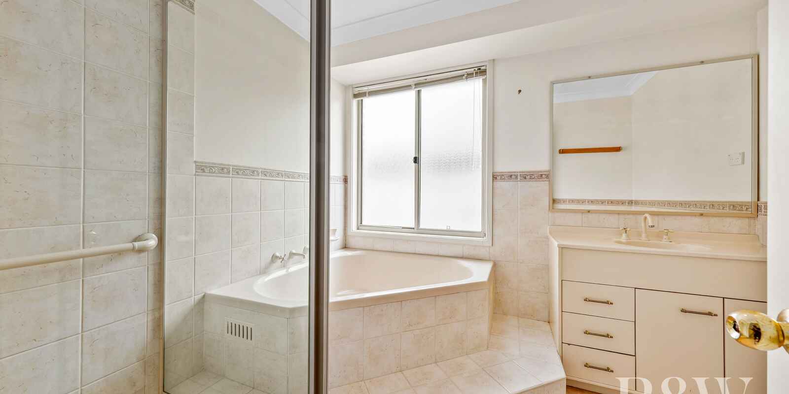 54 GLENROWAN DRIVE Harrington Park 54 GLENROWAN DRIVE Harrington Park