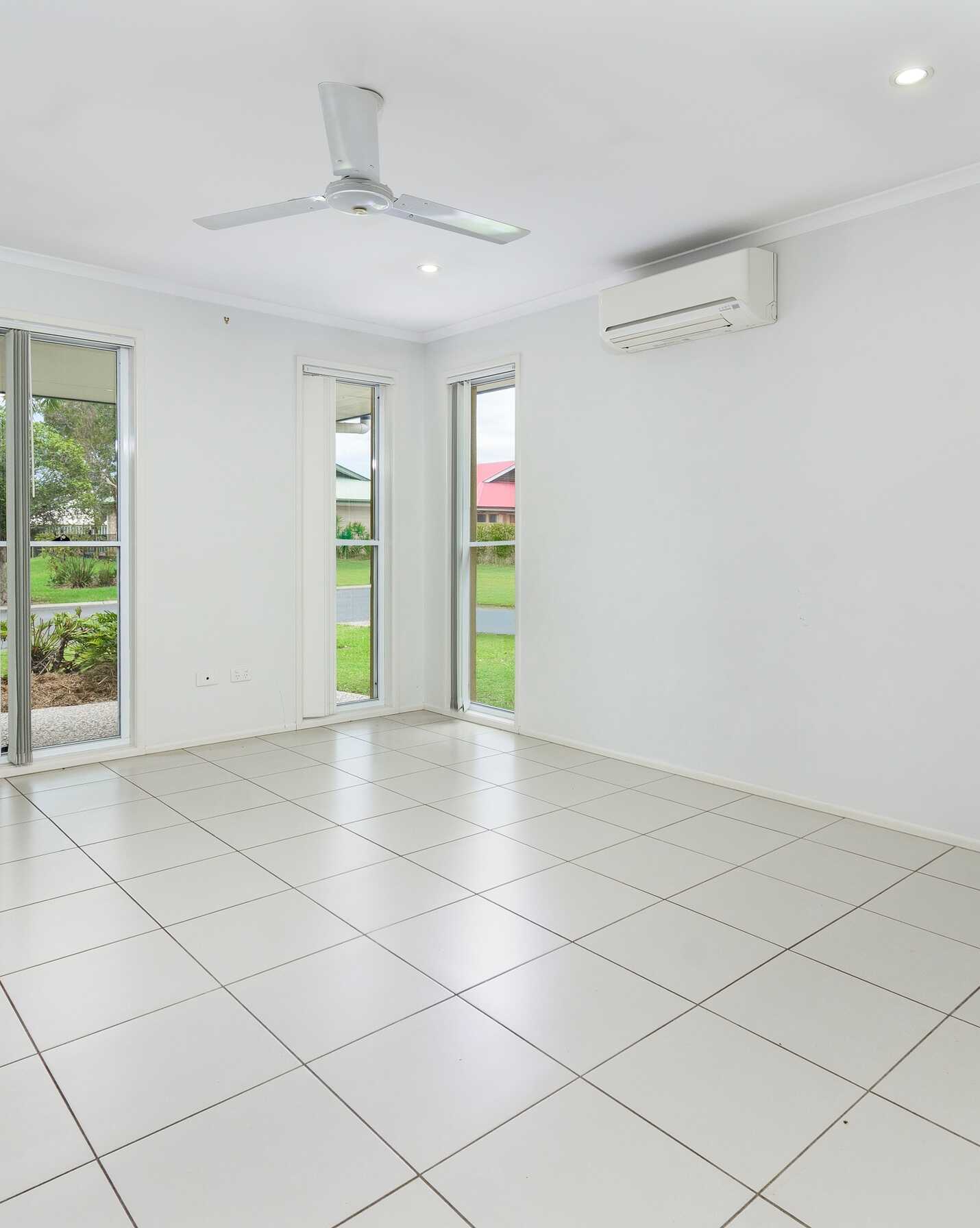 54 Bluestar Circuit Caboolture, Caboolture - Thumbnail 5