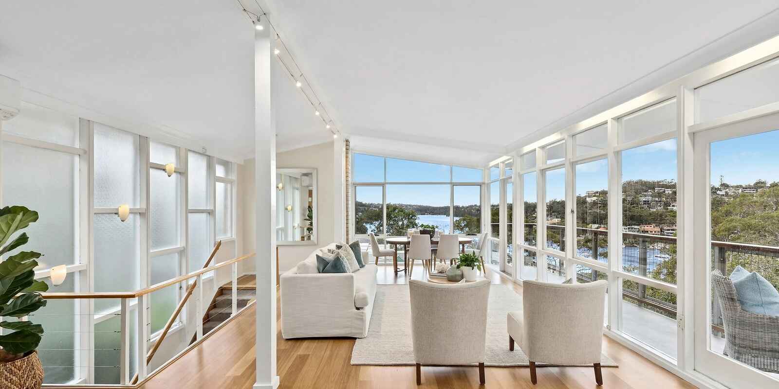 64 The Bulwark Castlecrag