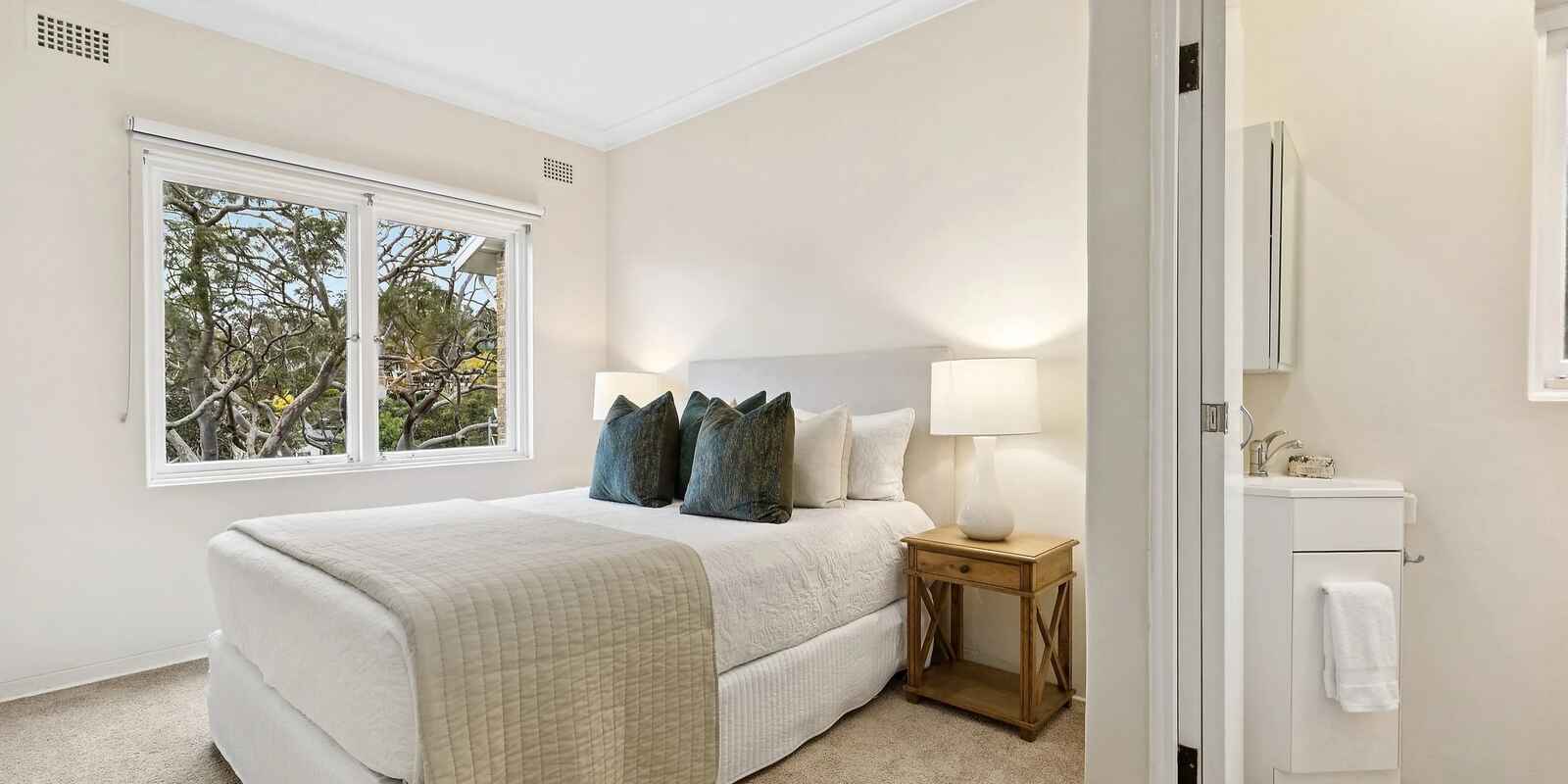 64 The Bulwark Castlecrag