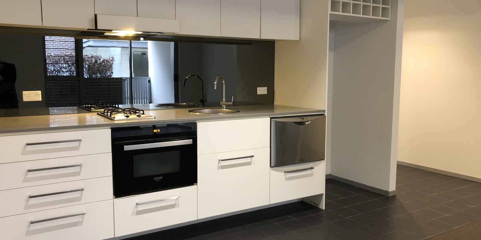 3/8 Sparkes Street Camperdown