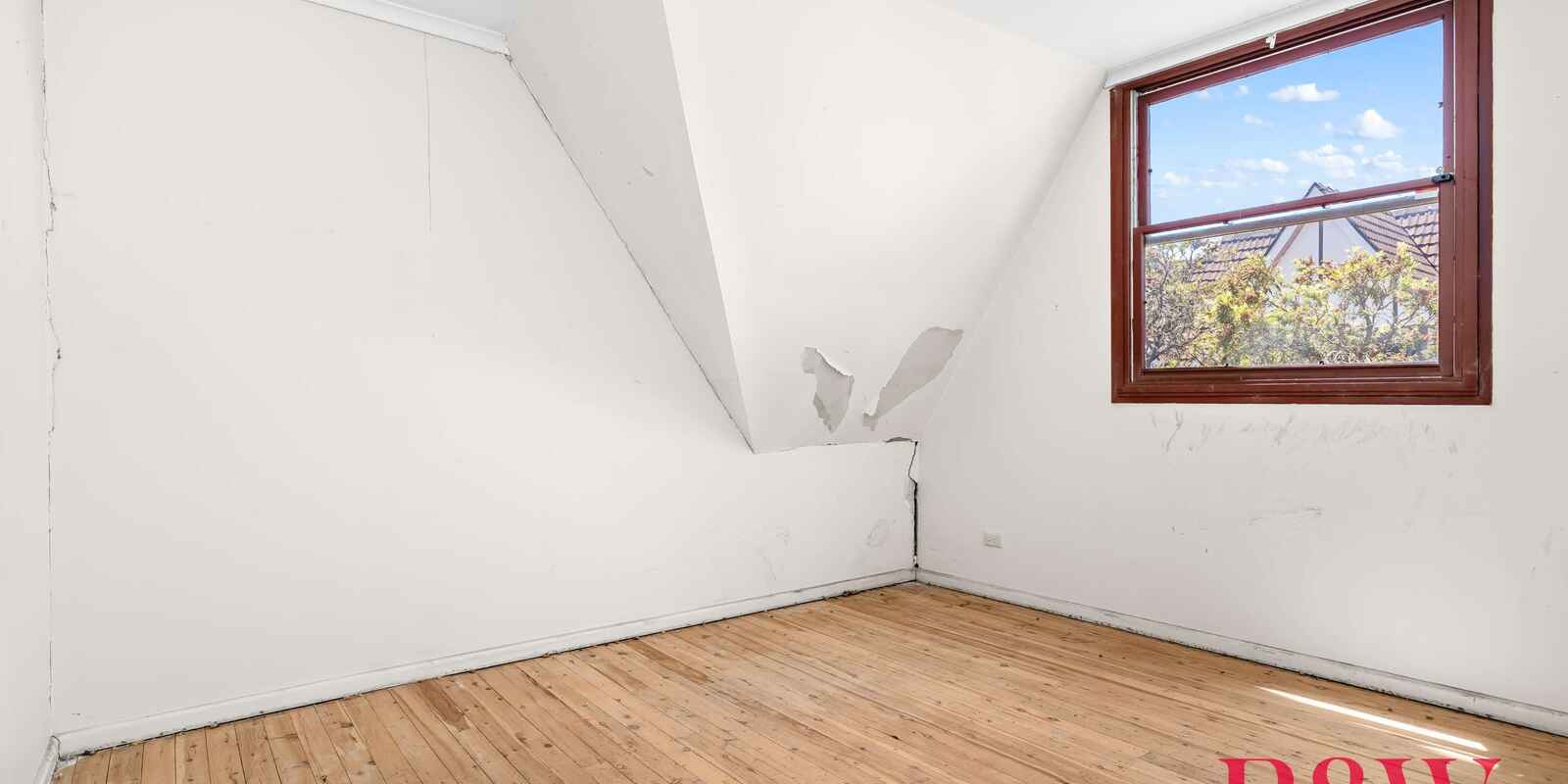 4/60a LUCAS ROAD Burwood