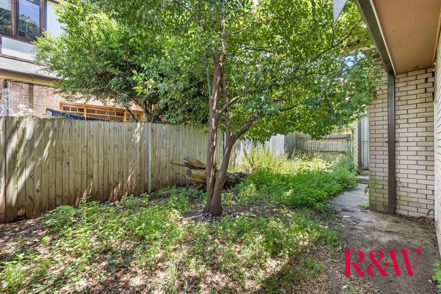 4/60a LUCAS ROAD Burwood