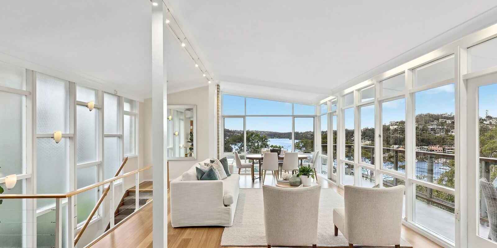 64 The Bulwark Castlecrag