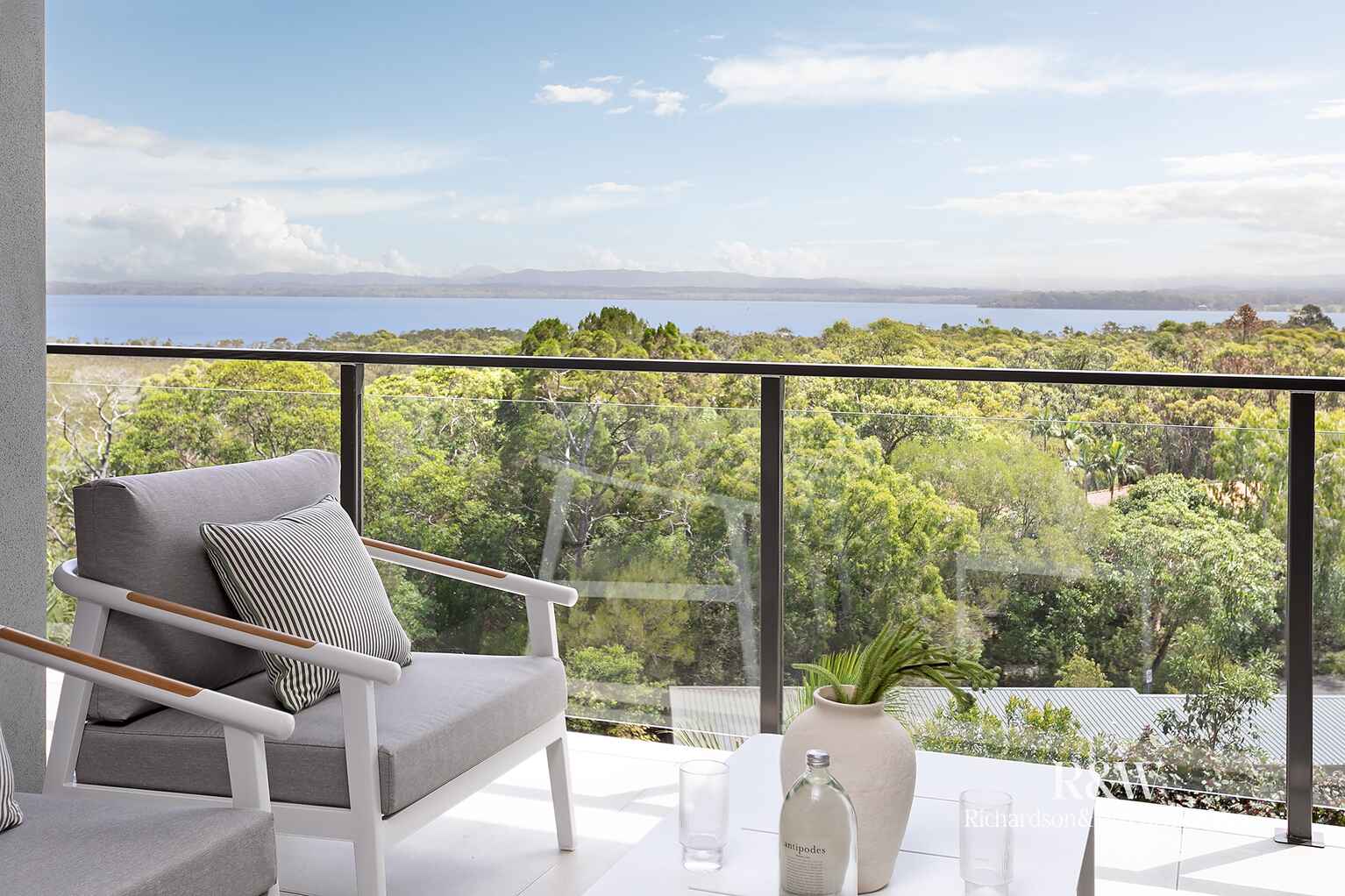 2524/21 Lakeview Rise Noosa Heads