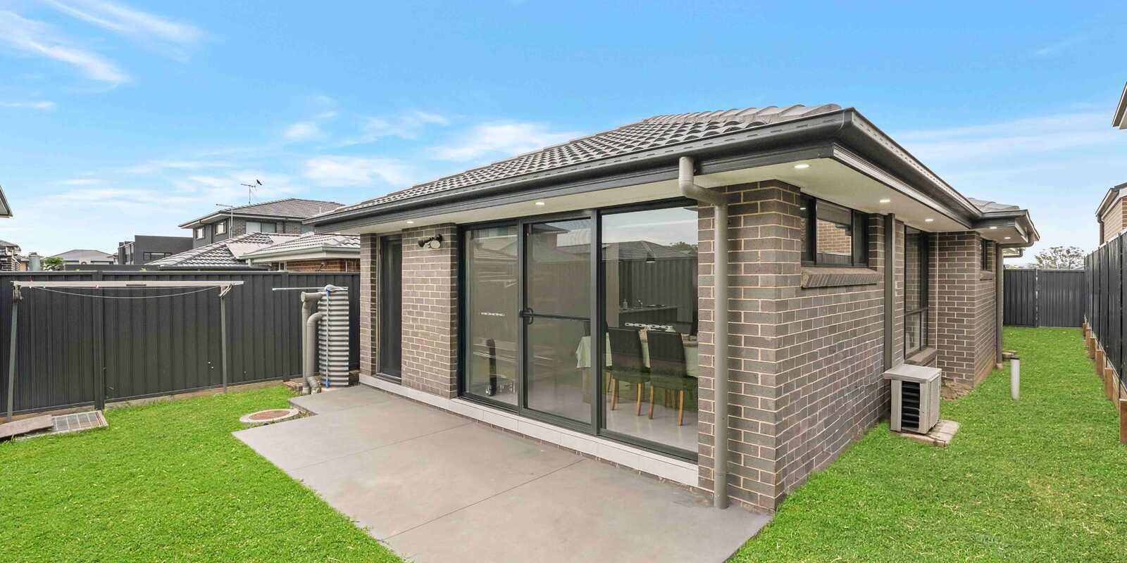 6 King Rock Road Austral 6 King Rock Road Austral