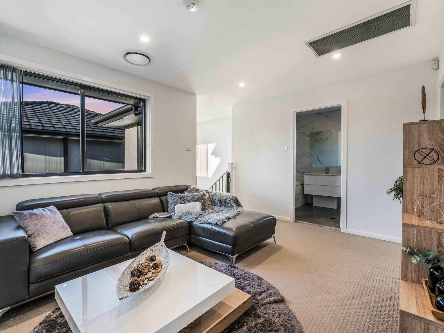 2D Warialda Way Hinchinbrook