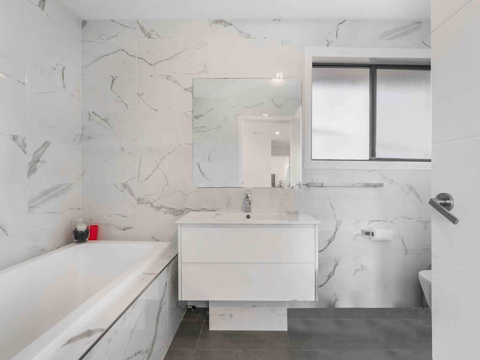 2D Warialda Way Hinchinbrook