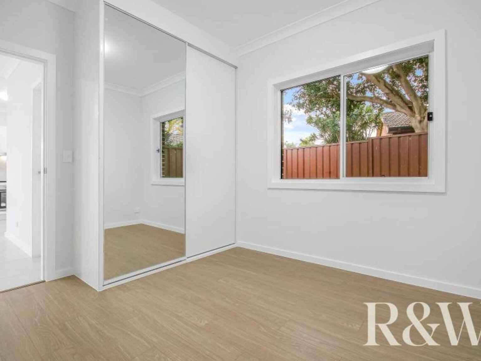 16a Arundel Park Drive St Clair