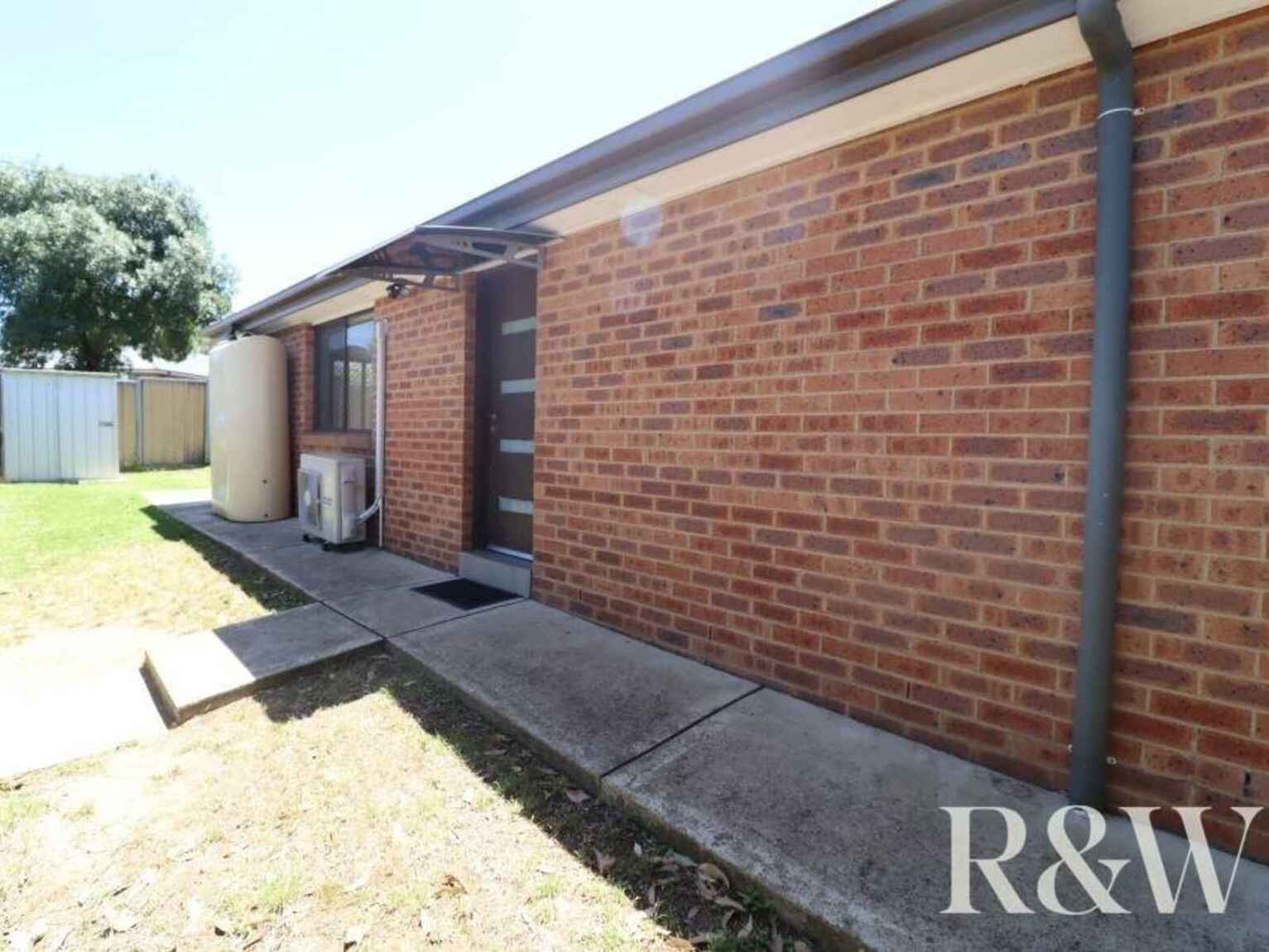 59A Cook Parade St Clair