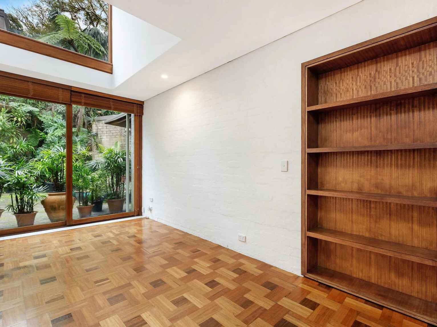 9A  The Barricade Castlecrag