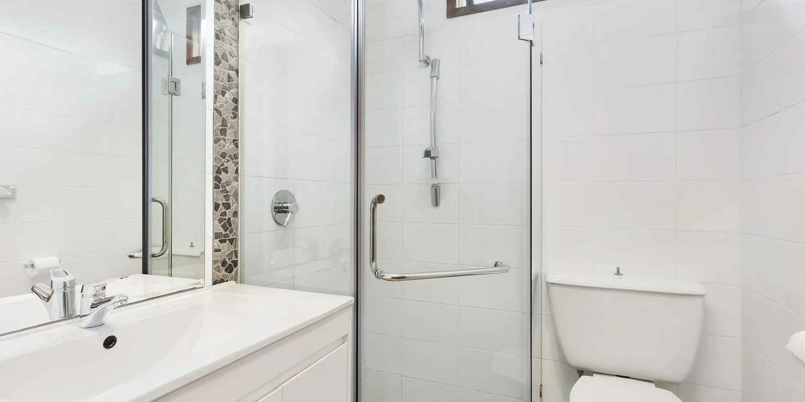 9A  The Barricade Castlecrag