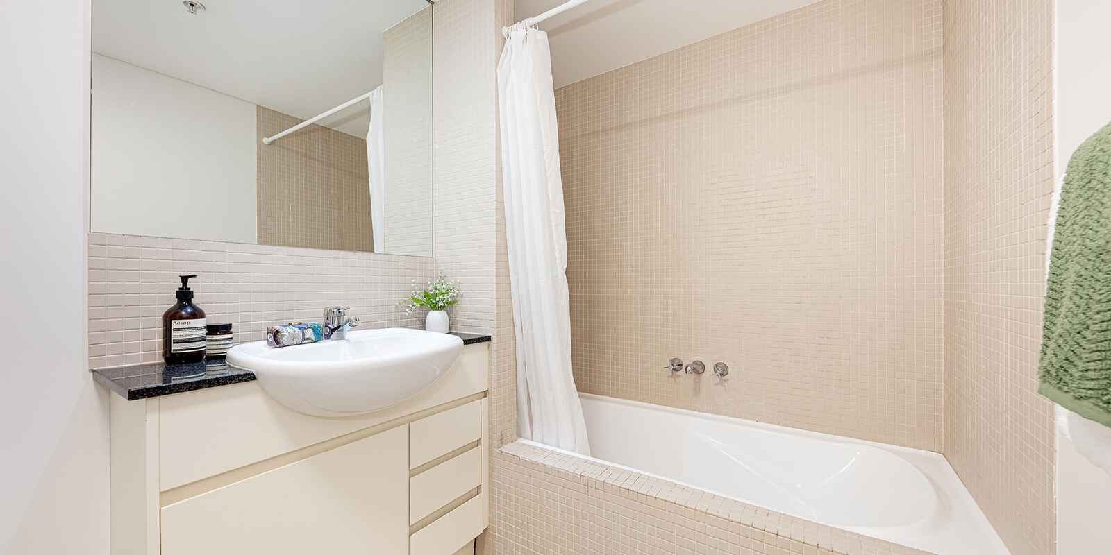 704/26 Napier Street North Sydney 704/26 Napier Street North Sydney