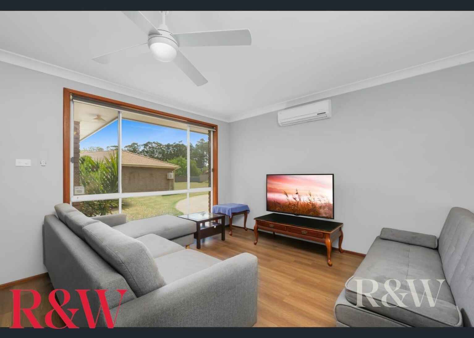 10 Fishburn Place Narellan 10 Fishburn Place Narellan