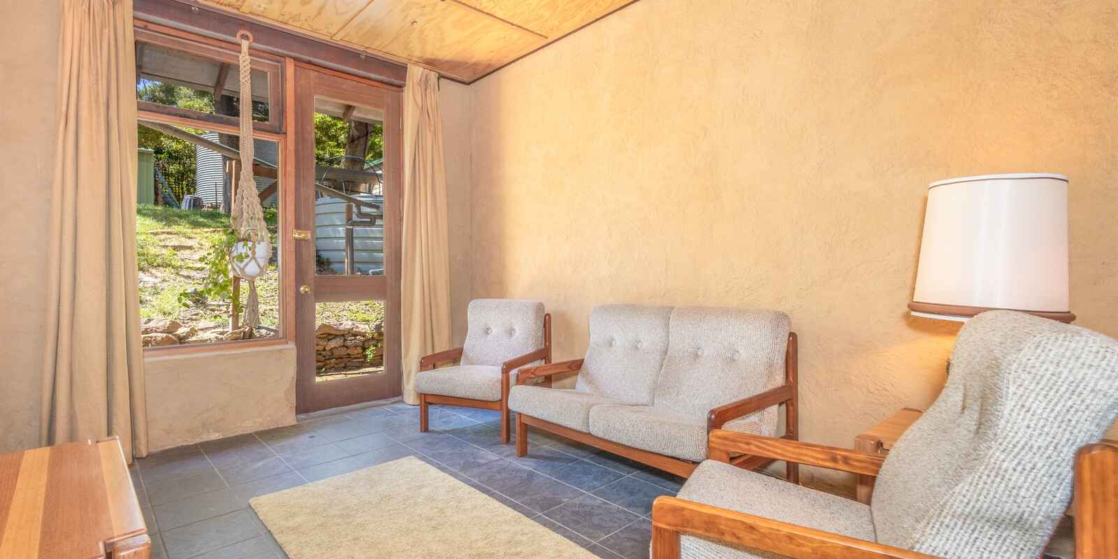 83 Bettington Road Blackheath