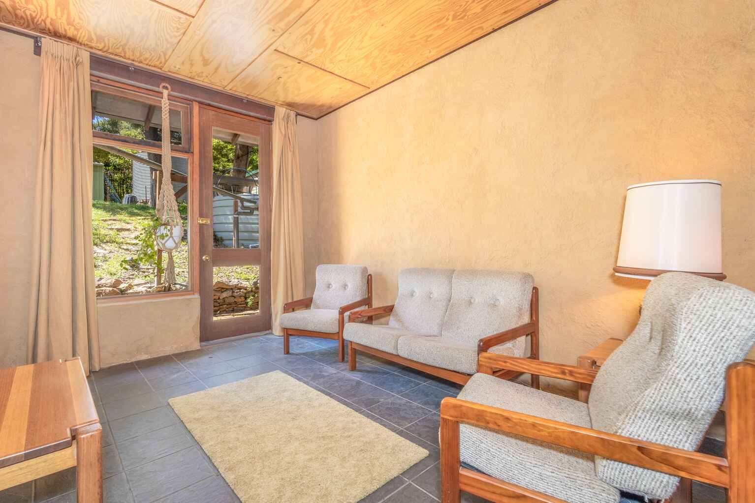 83 Bettington Road Blackheath