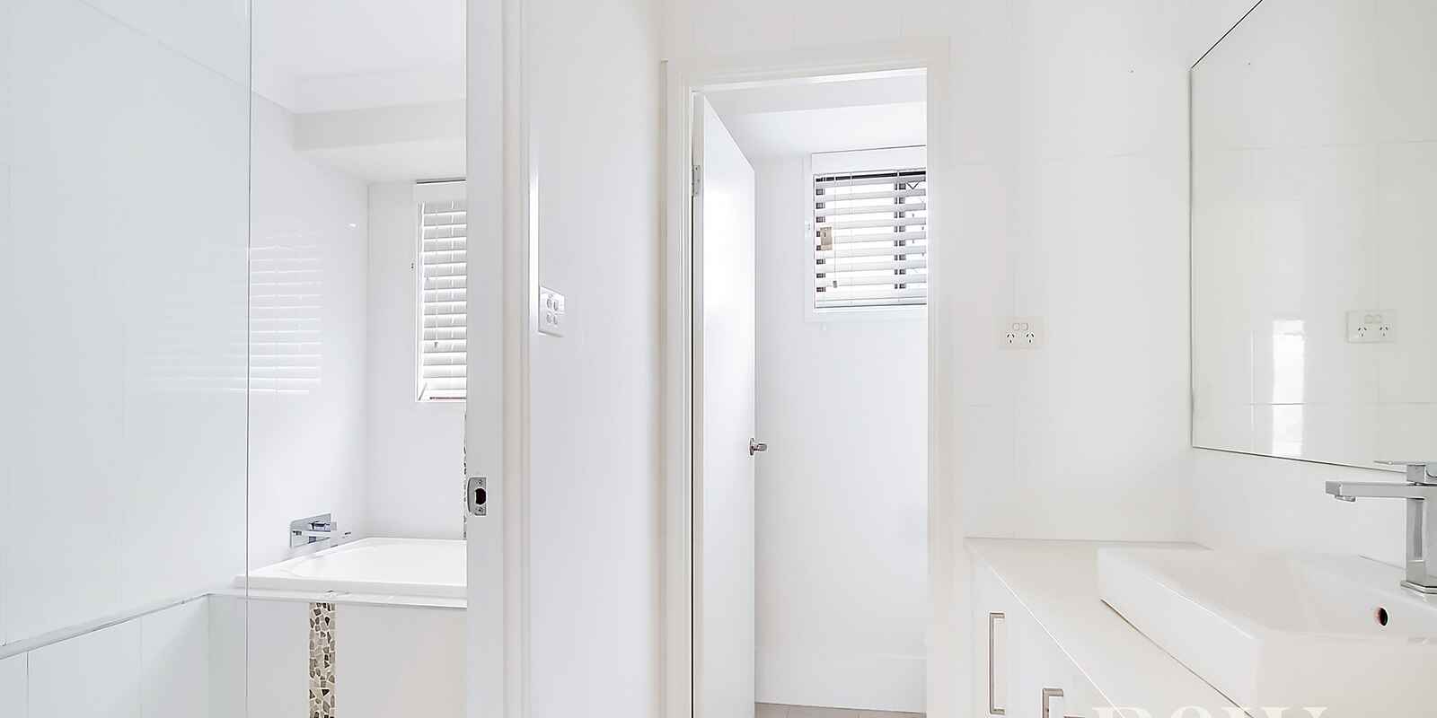 57 Pine Creek Circuit St Clair