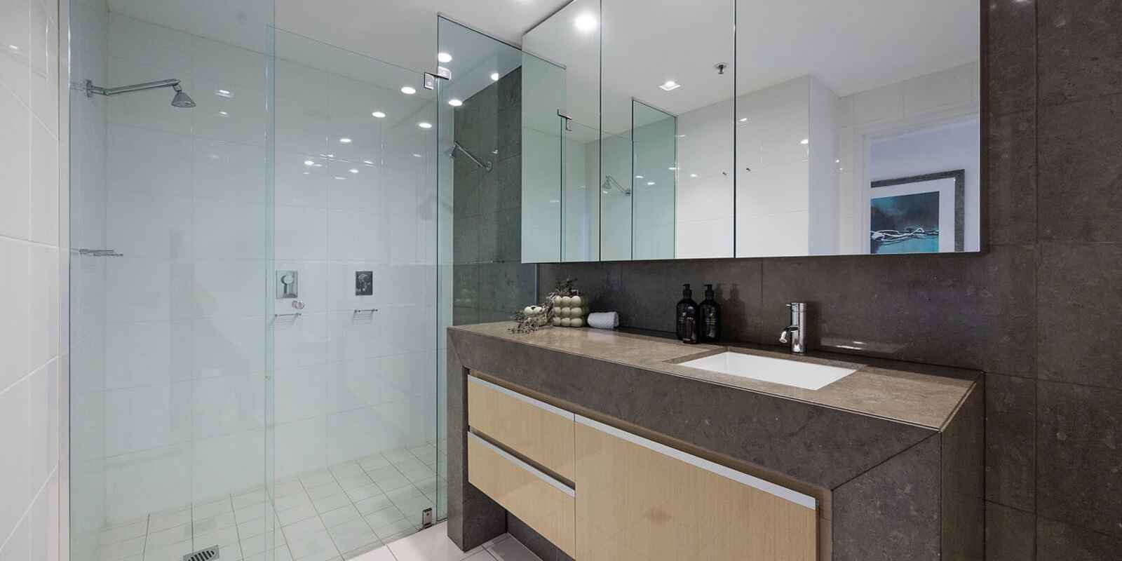 1203/81 Macleay Street Potts Point