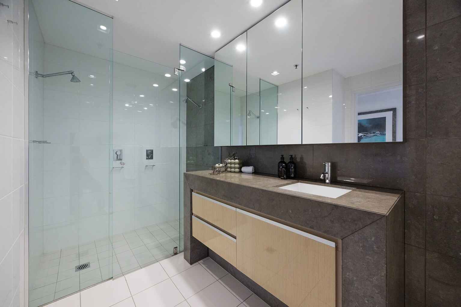 1203/81 Macleay Street Potts Point