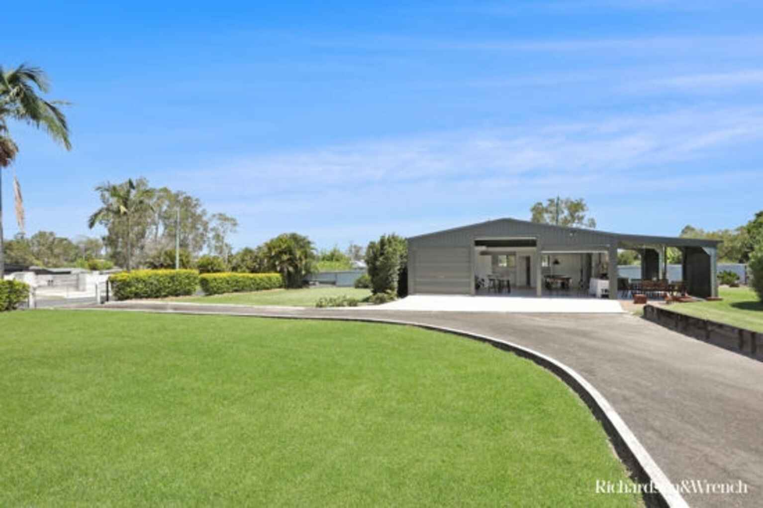 9 Fairmount Street Elimbah 9 Fairmount Street Elimbah