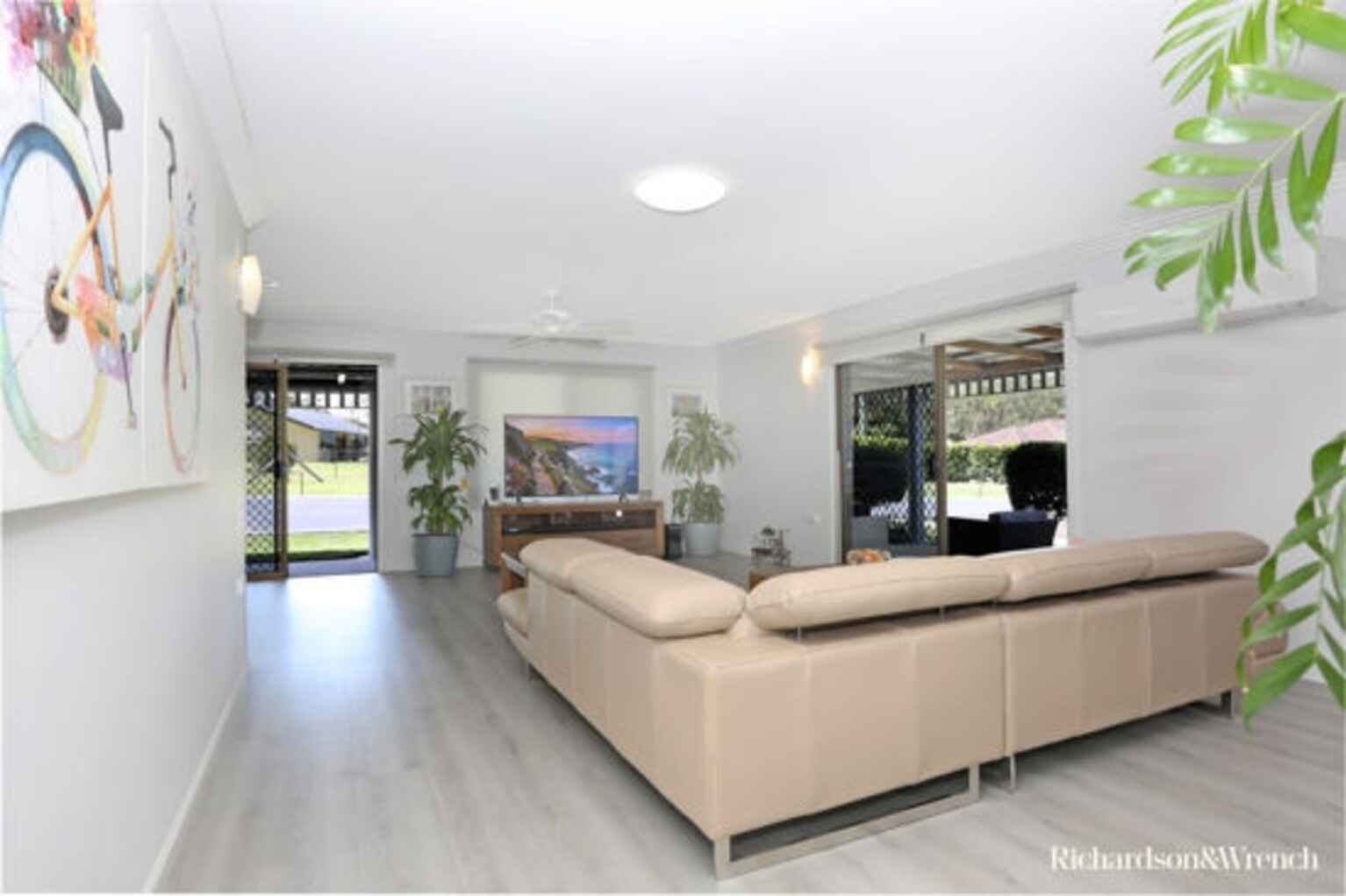 9 Fairmount Street Elimbah 9 Fairmount Street Elimbah